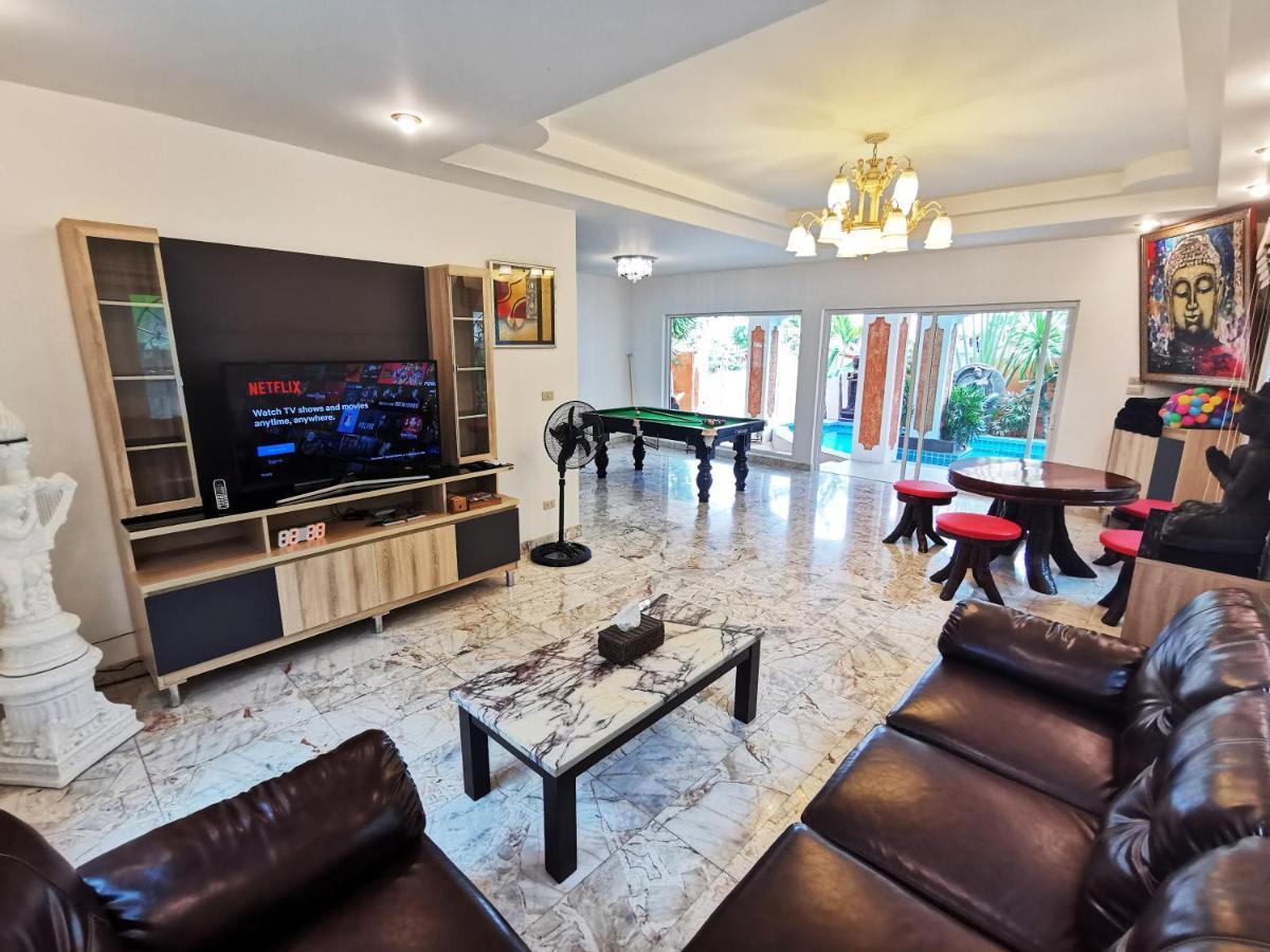 Joopland Luxury Pool Villa Pattaya Walking Street 6 Bedrooms Exteriör bild