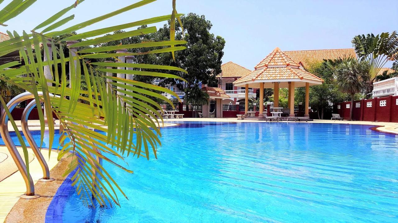 Joopland Luxury Pool Villa Pattaya Walking Street 6 Bedrooms Exteriör bild