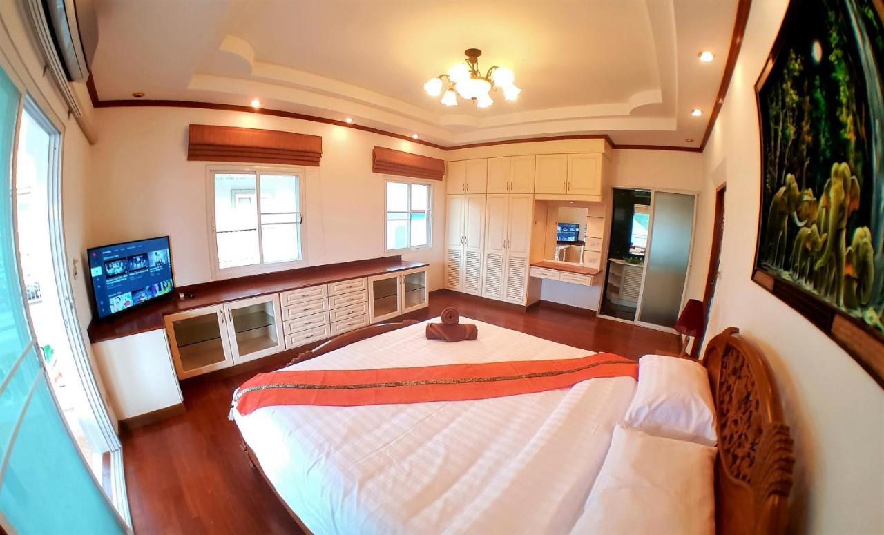 Joopland Luxury Pool Villa Pattaya Walking Street 6 Bedrooms Exteriör bild