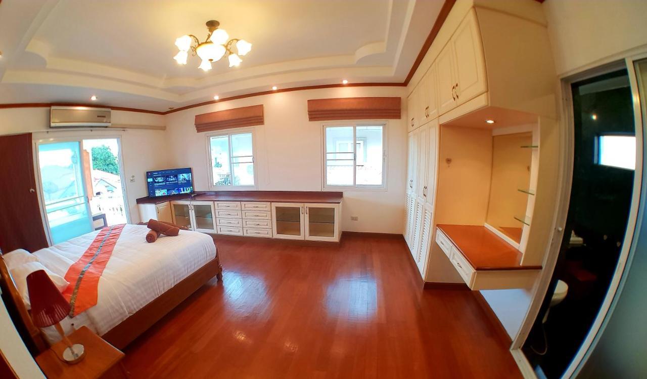 Joopland Luxury Pool Villa Pattaya Walking Street 6 Bedrooms Exteriör bild