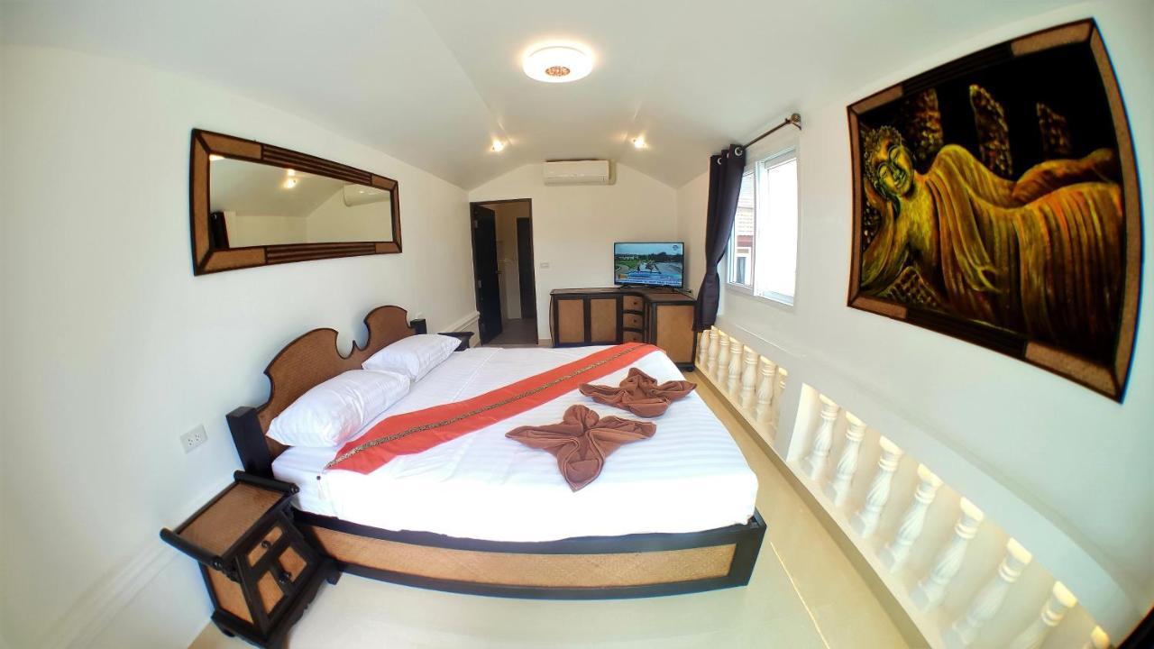 Joopland Luxury Pool Villa Pattaya Walking Street 6 Bedrooms Exteriör bild